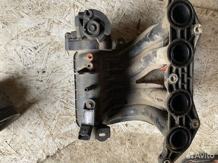 Дроссельная заслонка Пежо 306 1.4