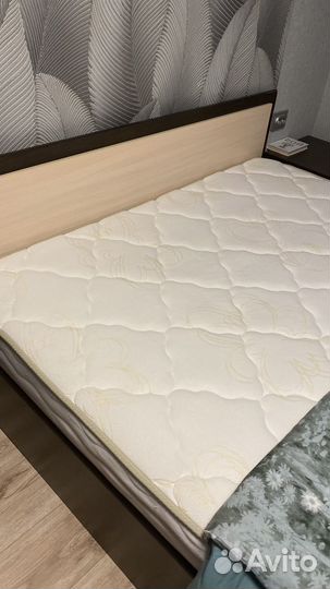 Матрас фирмы Аскона 160х200х23 см в х/с