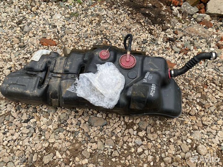 Бак топливный Toyota Land Cruiser Prado 120 2002