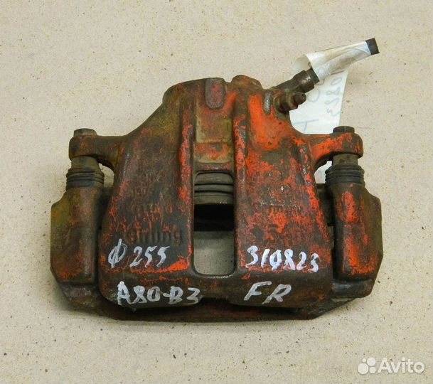 Суппорт передний правый Audi 80 B3