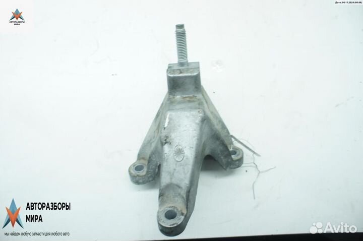 Кронштейн кпп Ford Focus рест. 2003 98AB7M125CG