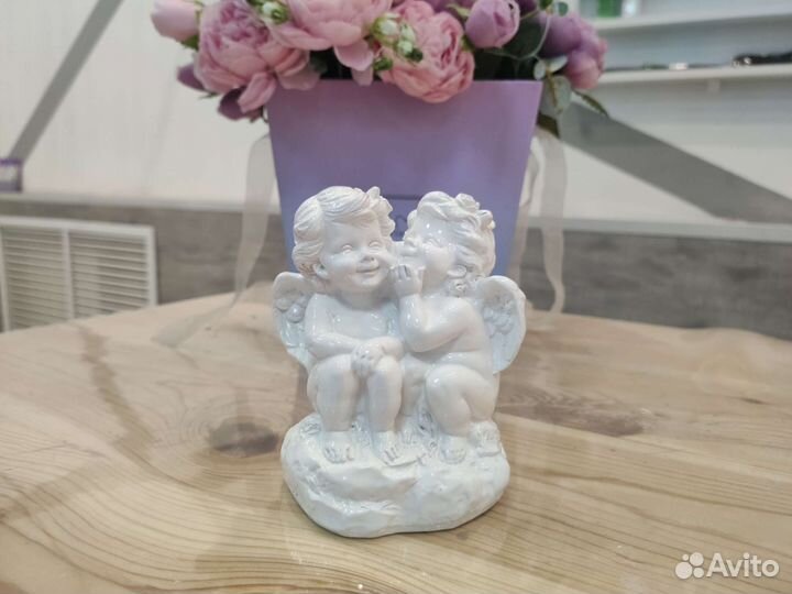 Статуэтки из гипса ангелочки