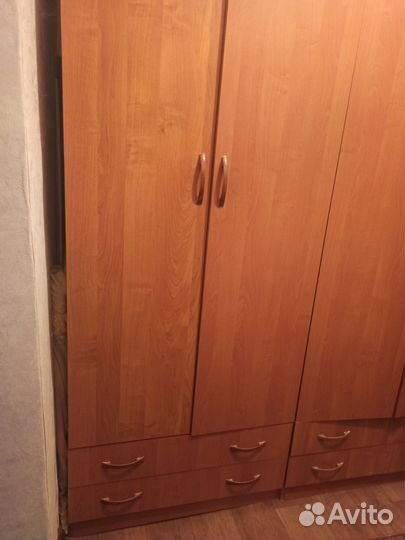 Шкаф для одежды бу