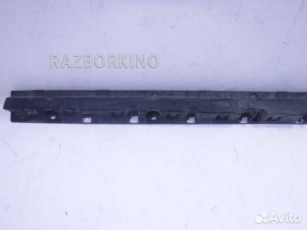 Кронштейн накладки порога