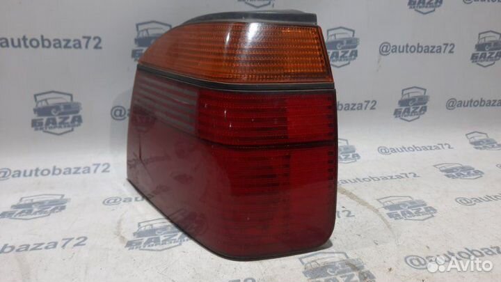 Фонарь задний правый Volkswagen Golf 3 1H1