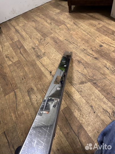 Накладка багажника (хром) Audi A6C4