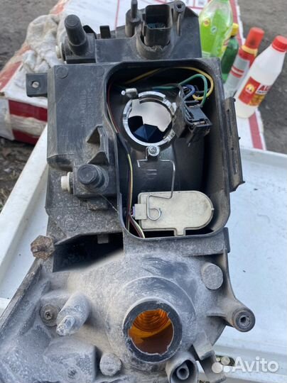 Фара ford transit 2001 левая