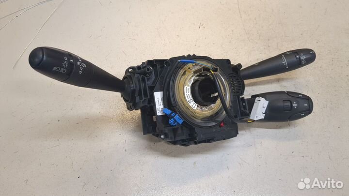 Переключатель поворотов и дворников Peugeot 3008