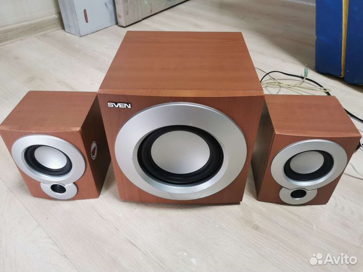 Колонки для компьютера с сабвуфером