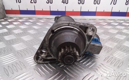 Стартер дизельный skoda octavia A7 (YEA10BR01)