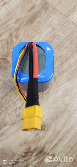 Для кораблика Скат 8.4V 12600mAh