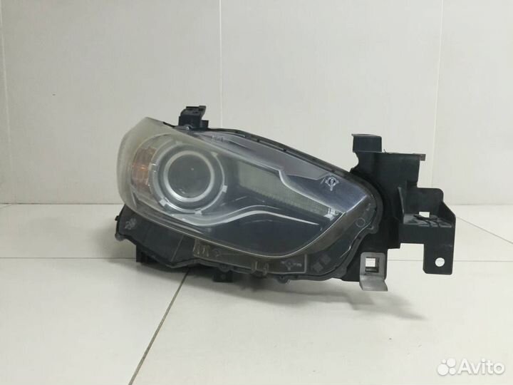 Фара правая Mazda Mazda6