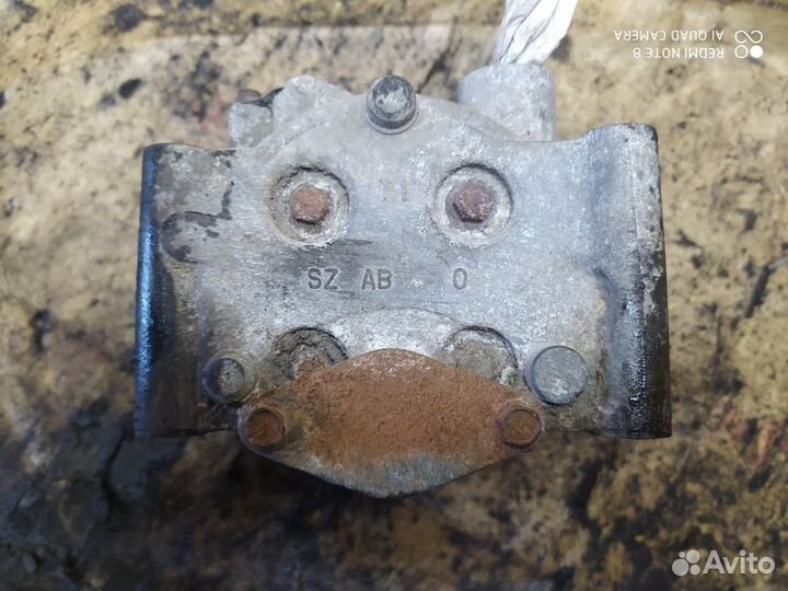 Компрессор кондиционера Ford Focus 1