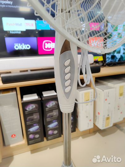 Напольный вентилятор Binatone SF-1604