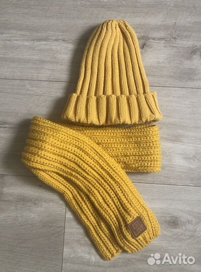 Шапка и шарф