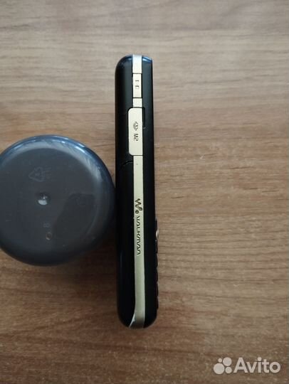 Sony Ericsson W660i
