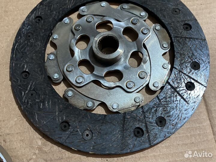 Маховик демпферный 1.9tdi Audi, Skoda, VW