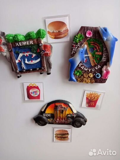 Магниты на холодильник и брелоки