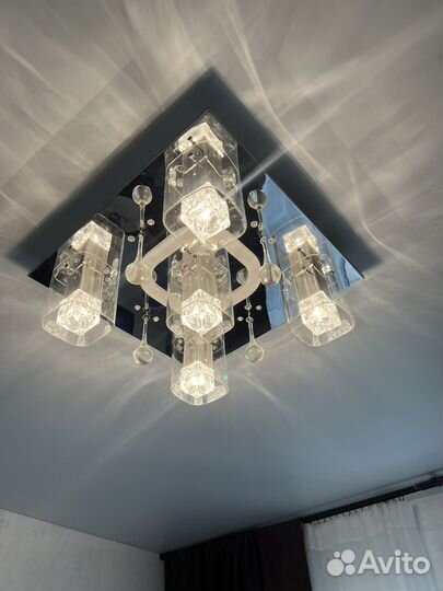 Люстра потолочная бу с пультом