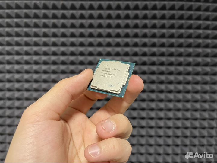 Процессор Intel Core I7 8700K (LGA1151v2)