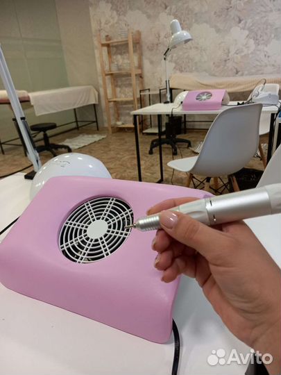 Рабочее место в бьюти-коворкинге