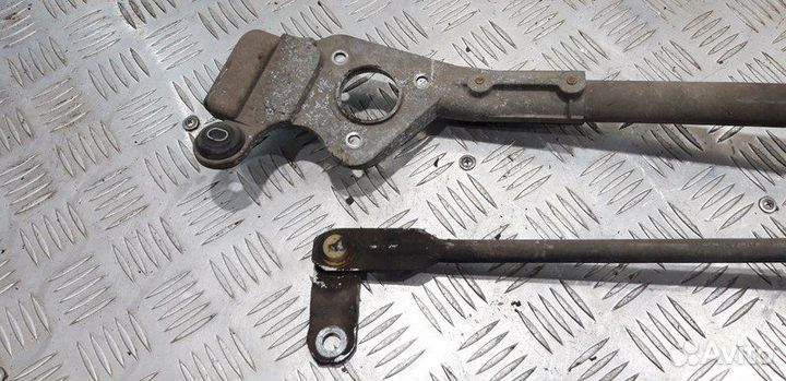 Трапеция стеклоочистителя Nissan Tiida C11