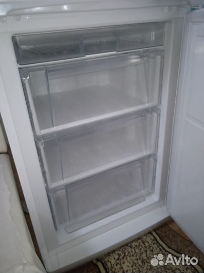 Холодильник стинол