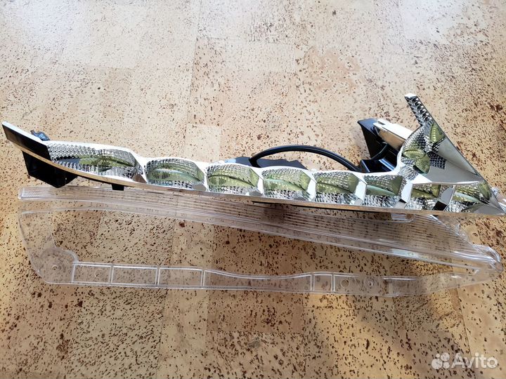 Lexus GS Дневной ходовой огонь Правый