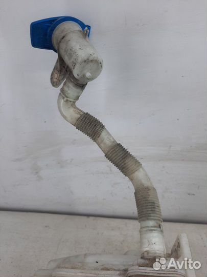 Бачок омывателя Skoda Yeti универсал 1.8 CDA 2010