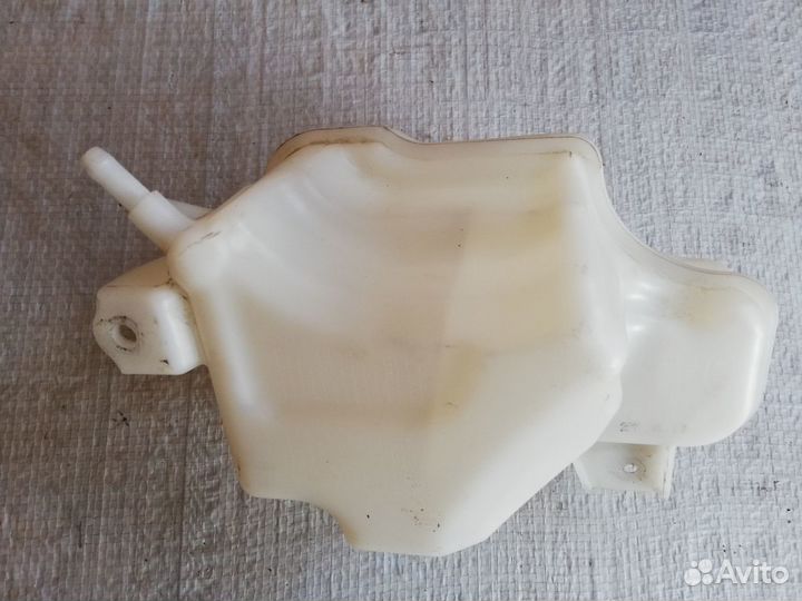 Hyundai Sonata 6 2.4 бачок расширительный