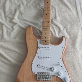 Электрогитара типа Fender Stratocaster