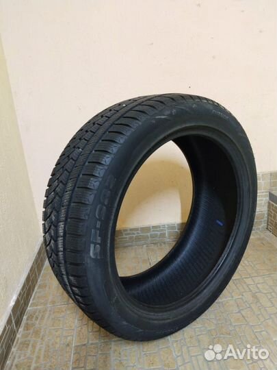 Sunfull SF982 255/45 R20