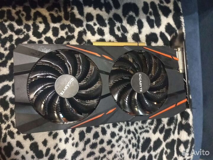 Видеокарта rx580 4gb