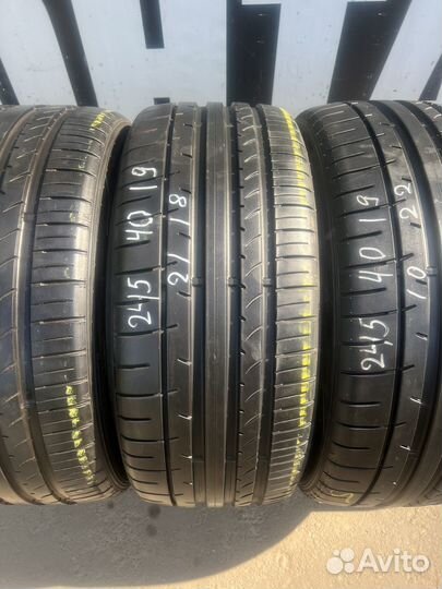 Dunlop SP Sport Maxx 050+ 275/35 R19 и 245/40 R19