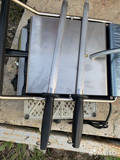 Гриль контактный для хот-дога remta R70