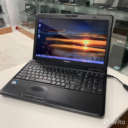 Ноутбук Toshiba (Pentium/ 4gb ram/ 500gb)