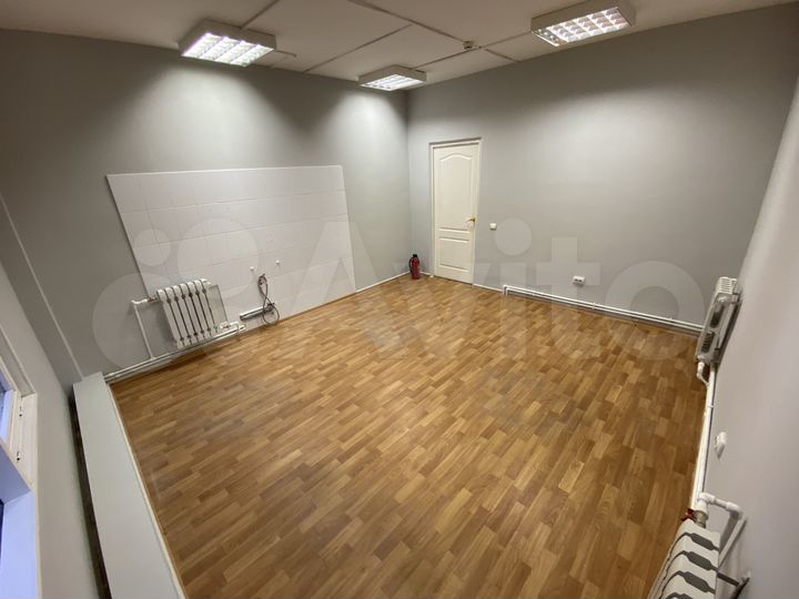 Свободного назначения, 65 м²