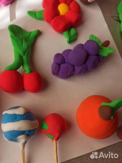 Фигурки дочери из пластилина