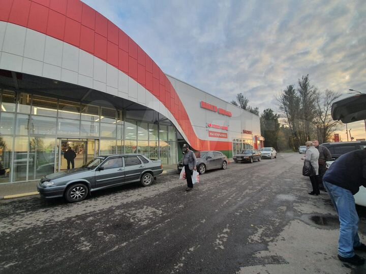 Торговая площадь, 125 м²