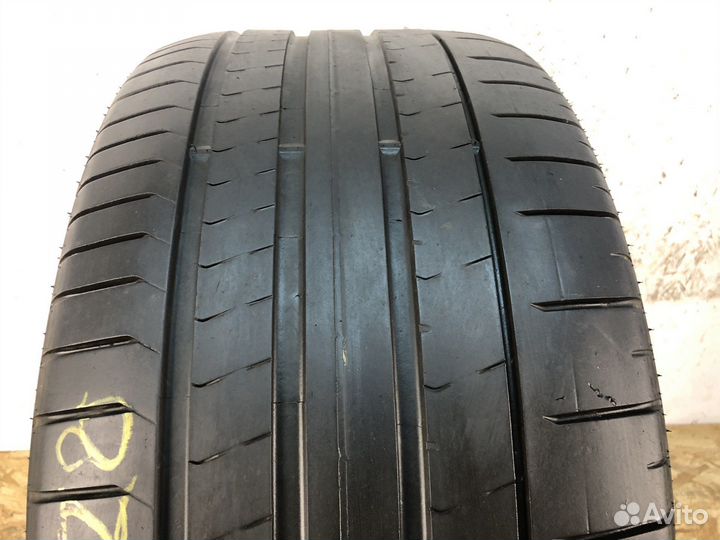 Pirelli P Zero PZ4 325/35 R22