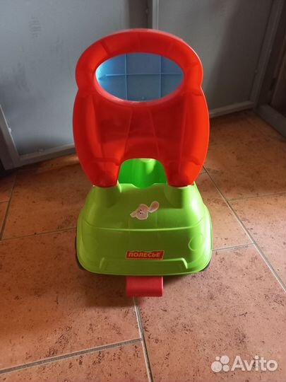 Детская машинка каталка толокар