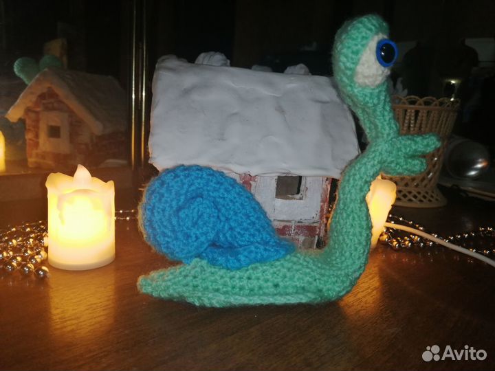 Улитка вязанная интерьерная