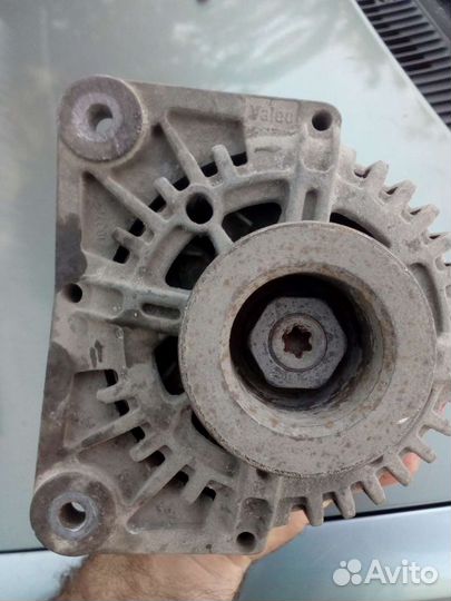 Генератор Рено,меган2