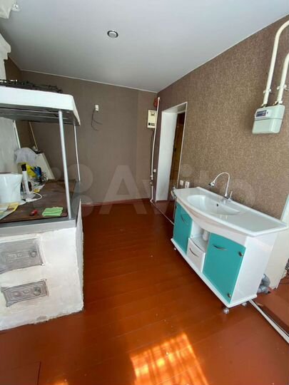 Дом 28,4 м² на участке 2 сот.