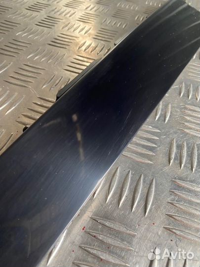 Накладка двери задняя левая Audi Q7 4M cvmd 2016