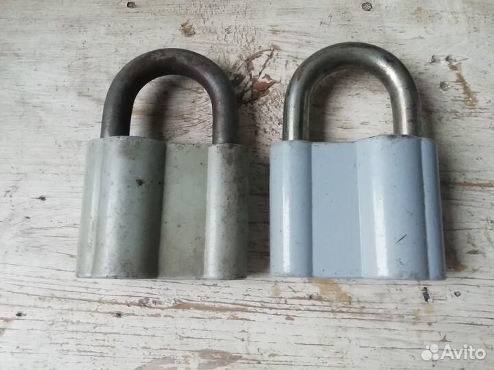 Замок навесной СССР. Дверной засов