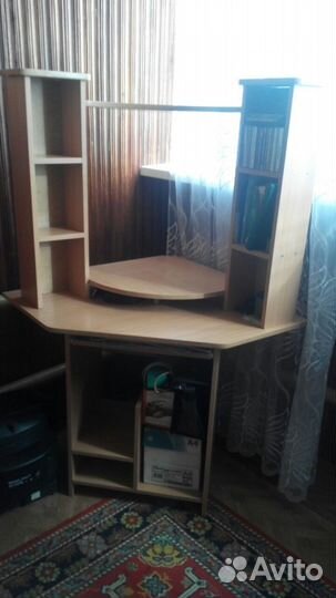 Стол компьютерный угловой