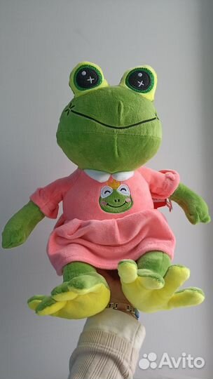 Игрушка лягушка в платье 35 см