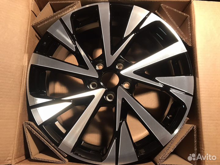 Новые оригинальные диски Lexus NX, R18