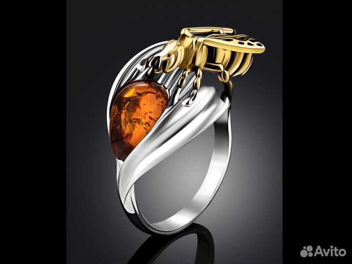 Кольцо с Пчелкой из Натурального Коньячного Янтаря